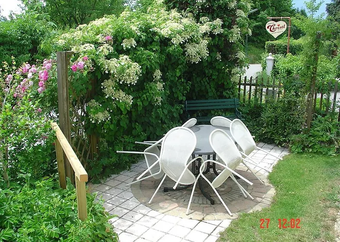 Haus Roserlheim Holiday home Portschach am Woerthersee